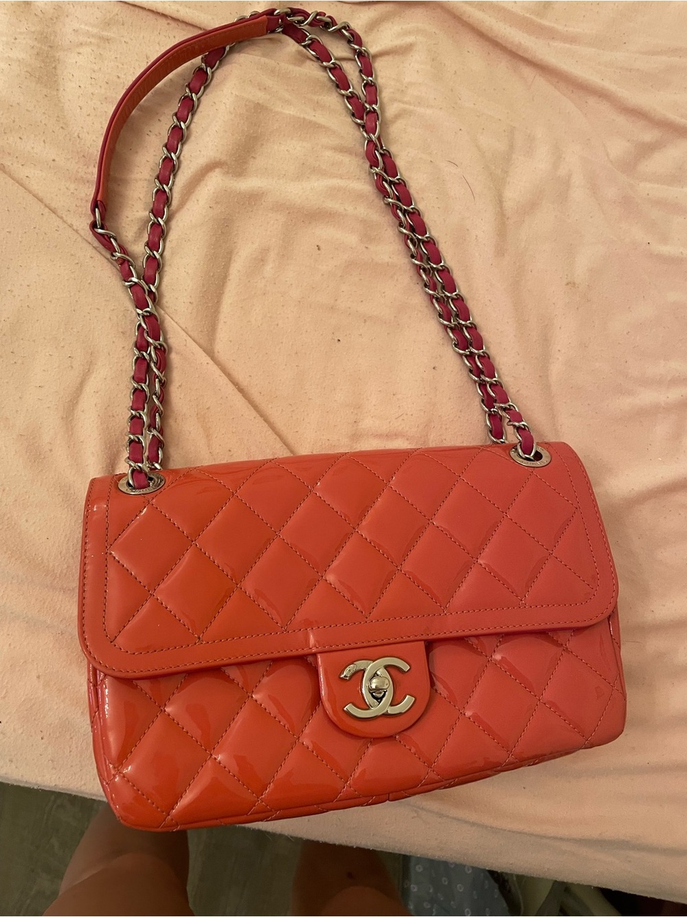 CHANEL Quilted Patent Leather Shoulder Bag in Coral/Pink